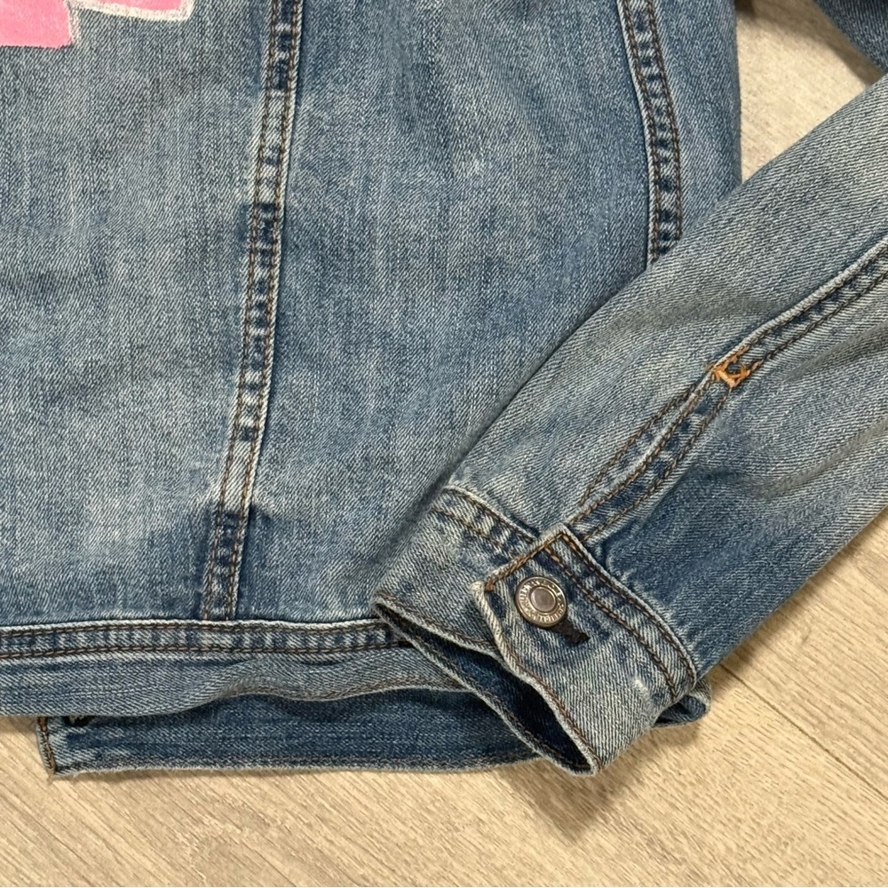 American Eagle Custom Bratz Denim Jacket distressed SZ Small - Picture 12 of 12